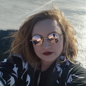 Meet your Posher, Cara